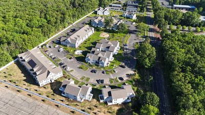 1600 New Britain Ave, Farmington CT